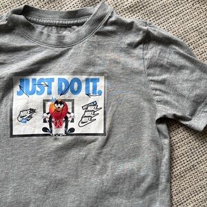 Kids Nike Gray Graphic Basketball Tee
